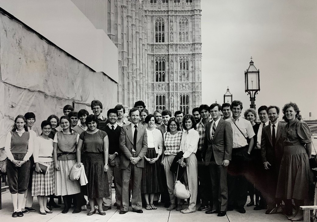 1985